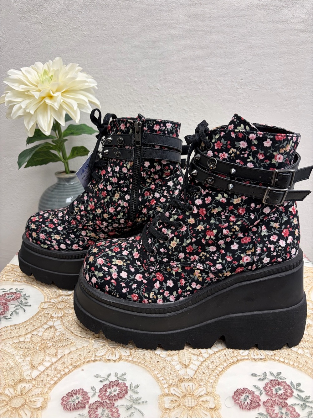 Demonia Shaker-52ST Black Floral Platform Wedge Boots